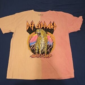 Def Leppard Graphic Tee - Cream